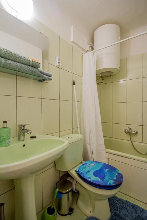 Urania Apartment บูดาเปสต์ ภายนอก รูปภาพ